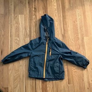 Hawke & Co. kids raincoat. Size 5/6.